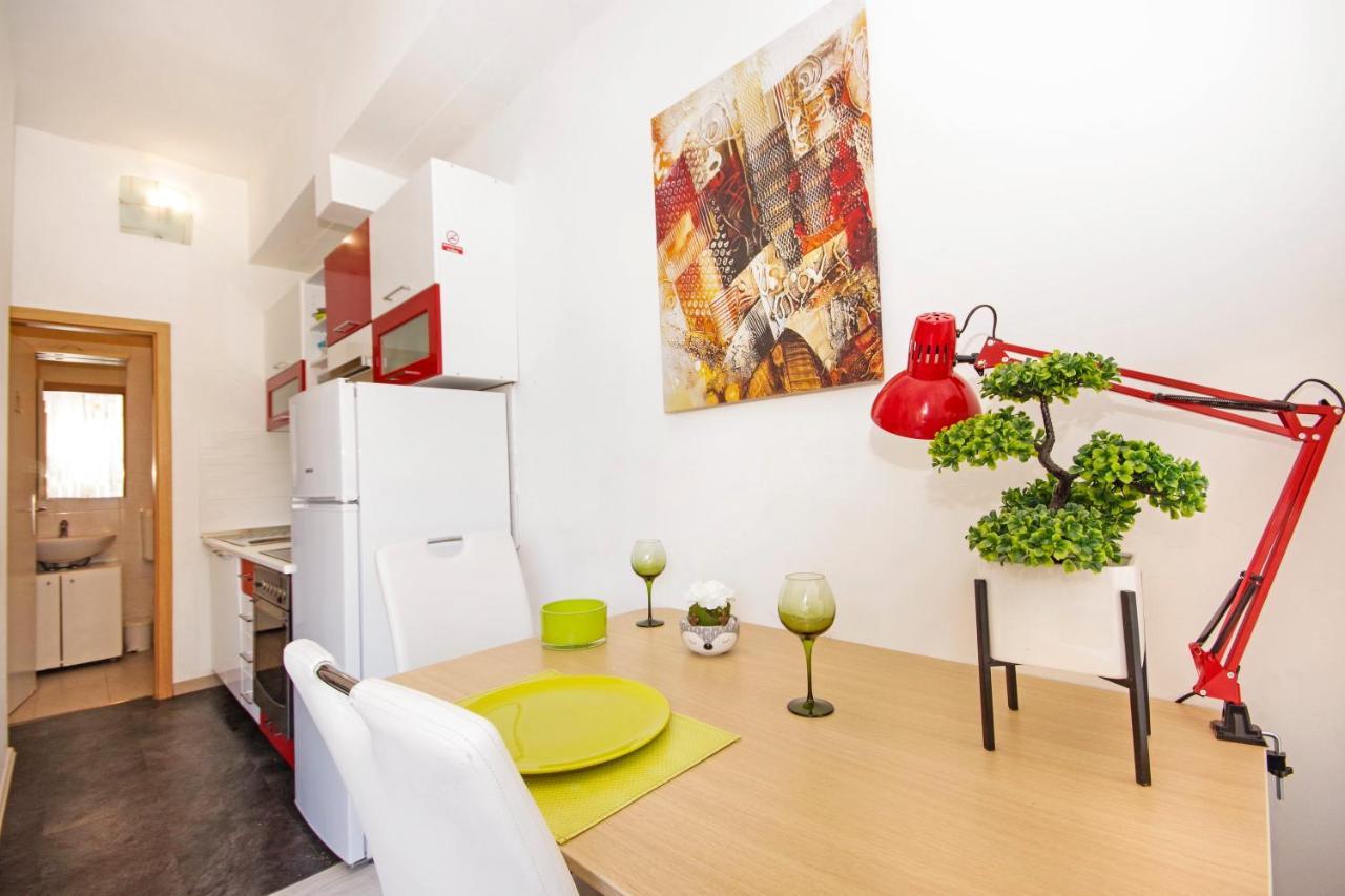 Apartment House ספליט מראה חיצוני תמונה